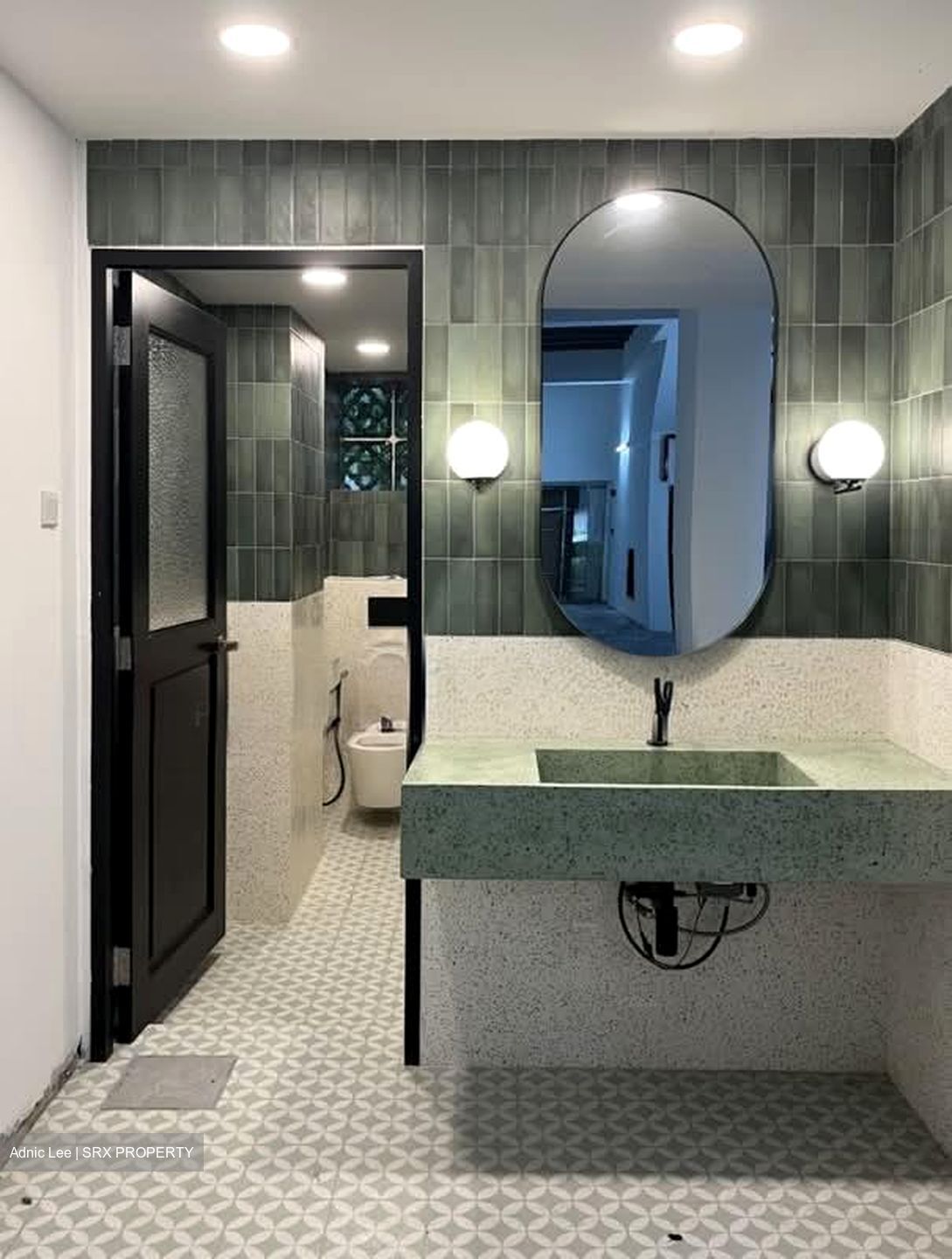 Lorong Telok (D1), Retail #574072241